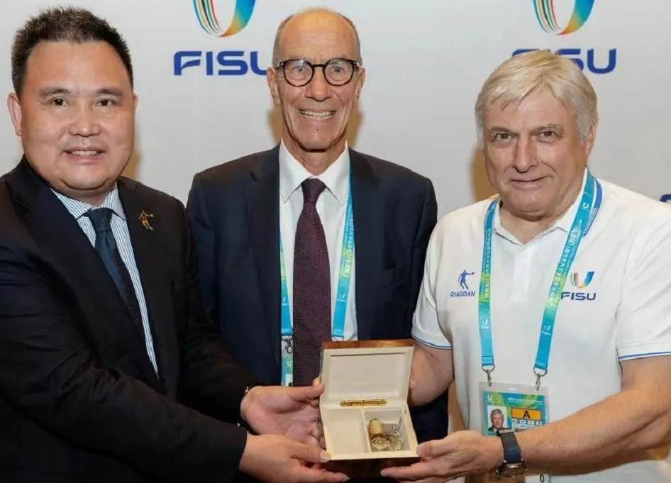 谈球吧官网,cba直播,nba直播,篮球直播